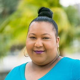 Janice - Cayman Villas Travel Expert